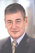 Dr.Alfred Oberholz Vorstand Unternehmensentwicklung Degussa