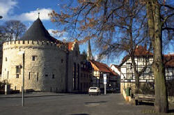 Northeim - Harztor mit Brauerei