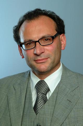 PD Dr. <b>Pasquale Calabrese</b> - Calabrese